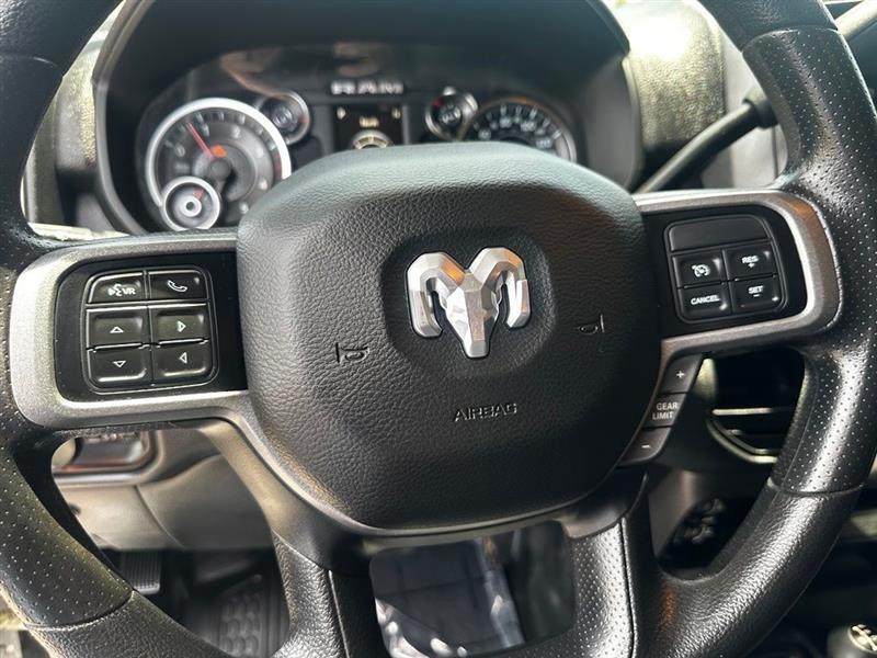 RAM 3500 Tradesman Crew Cab 4WD DRW 2020