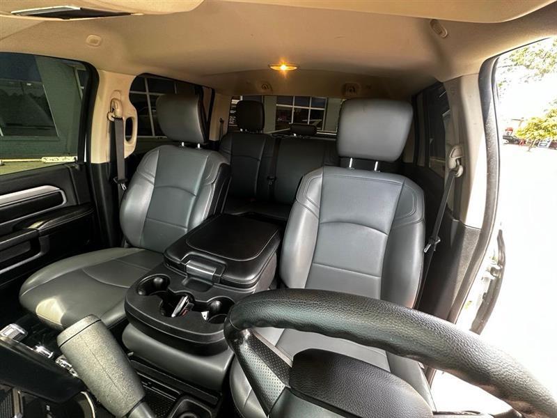 RAM 3500 Tradesman Crew Cab 4WD DRW 2020