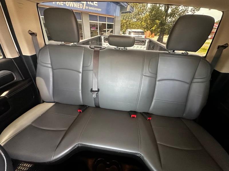 RAM 3500 Tradesman Crew Cab 4WD DRW 2020