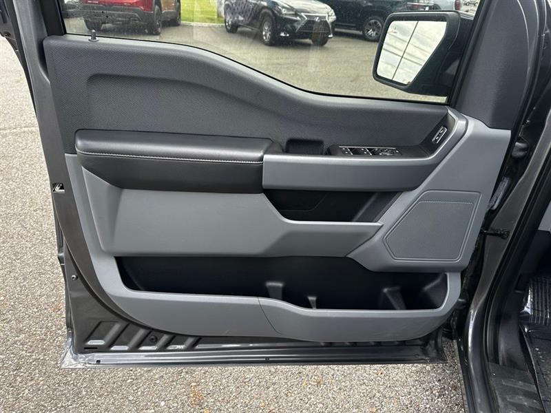Ford F-150 XLT SuperCrew 5.5-ft. Bed 4WD 2023