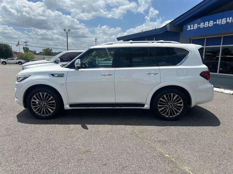 Infiniti QX80 LUXE 2019