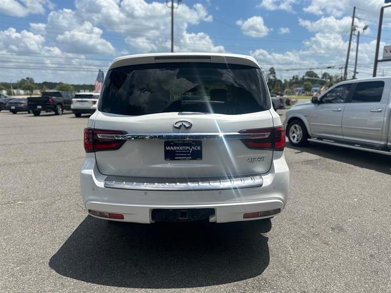 Infiniti QX80 LUXE 2019