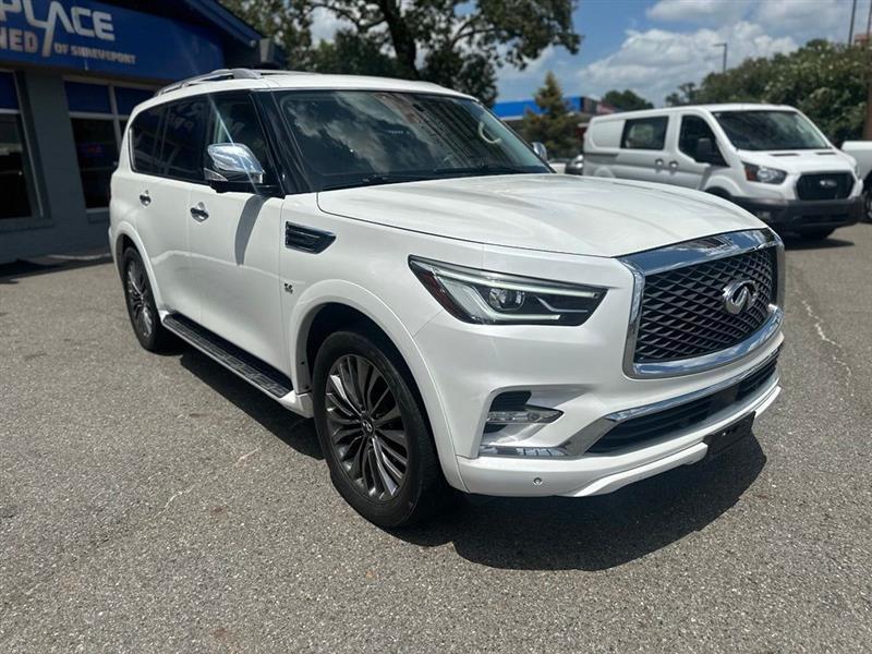 Infiniti QX80 LUXE 2019