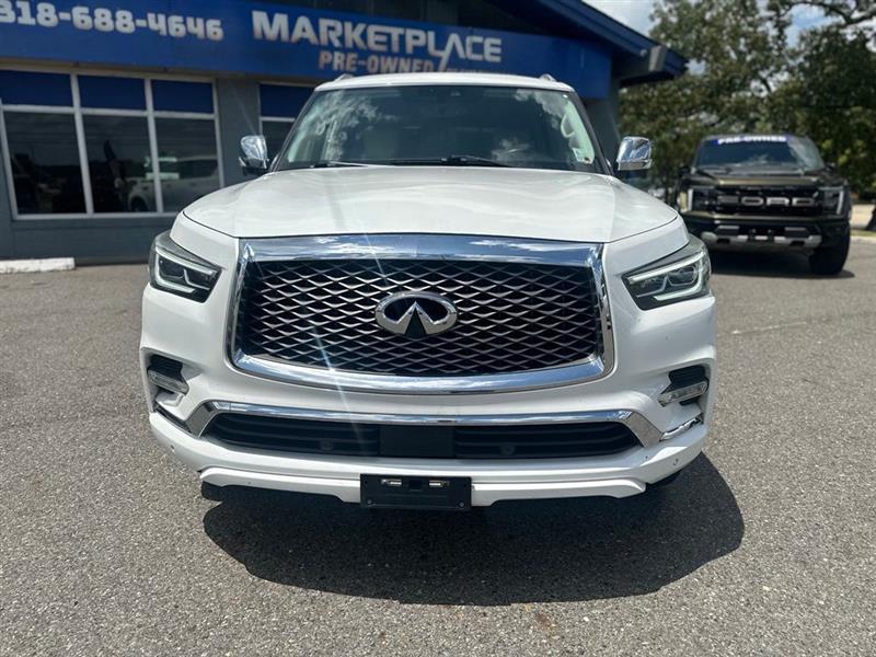 Infiniti QX80 LUXE 2019