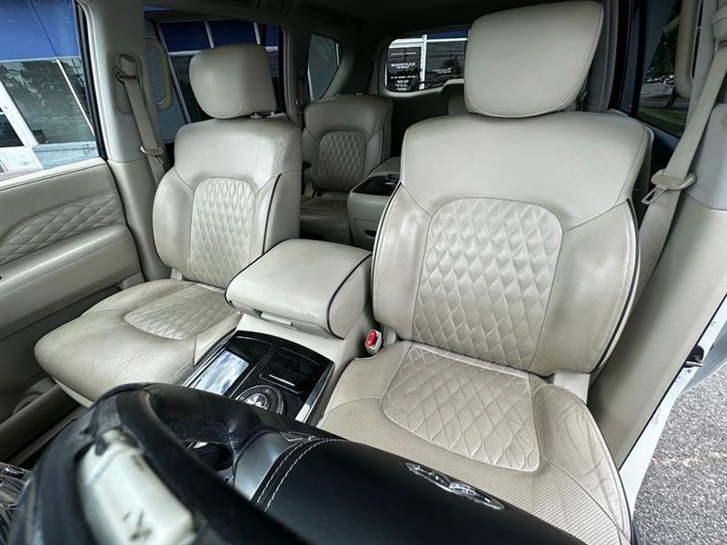 Infiniti QX80 LUXE 2019