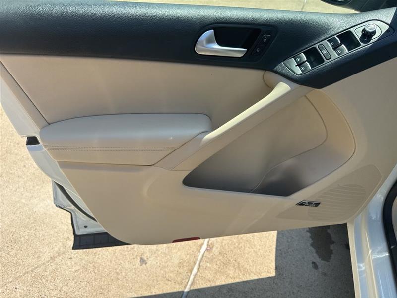 Volkswagen Tiguan SEL 2015