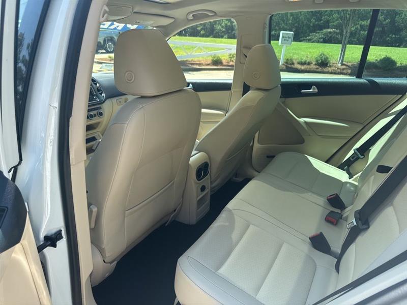 Volkswagen Tiguan SEL 2015