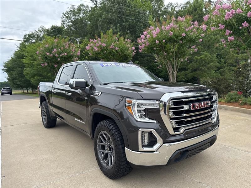 2022 GMC Sierra 1500 Limited SLT Crew Cab Short Box 4WD