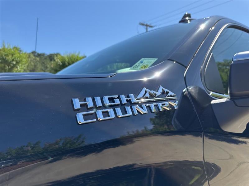 Chevrolet Silverado 1500 High Country Crew Cab 4WD 2025