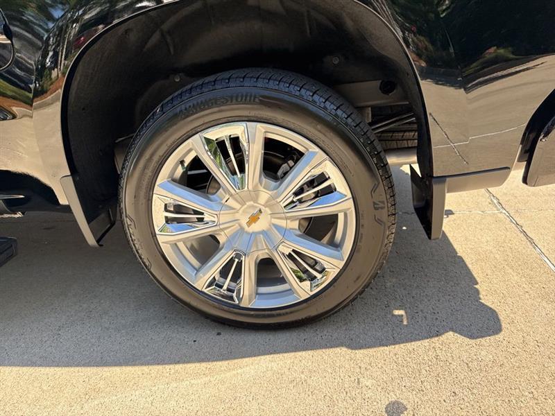 Chevrolet Silverado 1500 High Country Crew Cab 4WD 2025