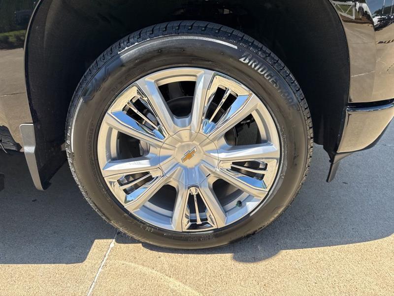 Chevrolet Silverado 1500 High Country Crew Cab 4WD 2025