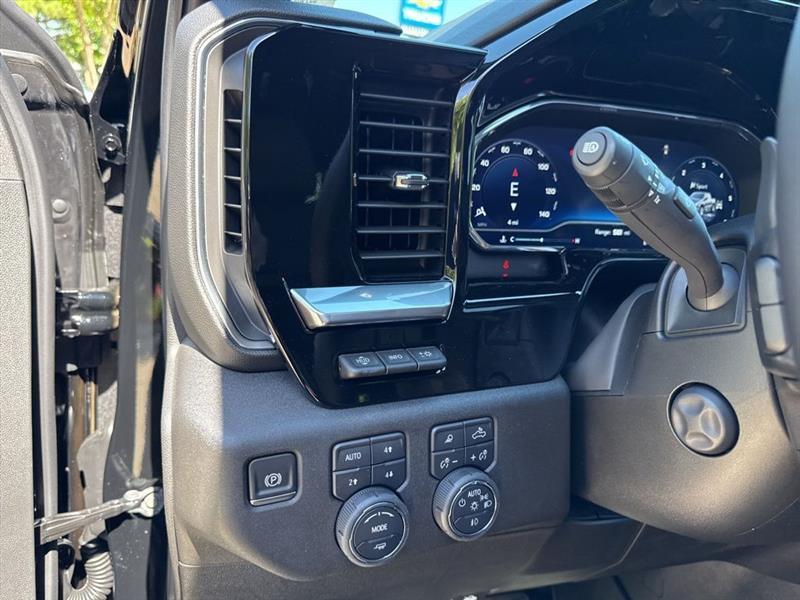 Chevrolet Silverado 1500 High Country Crew Cab 4WD 2025