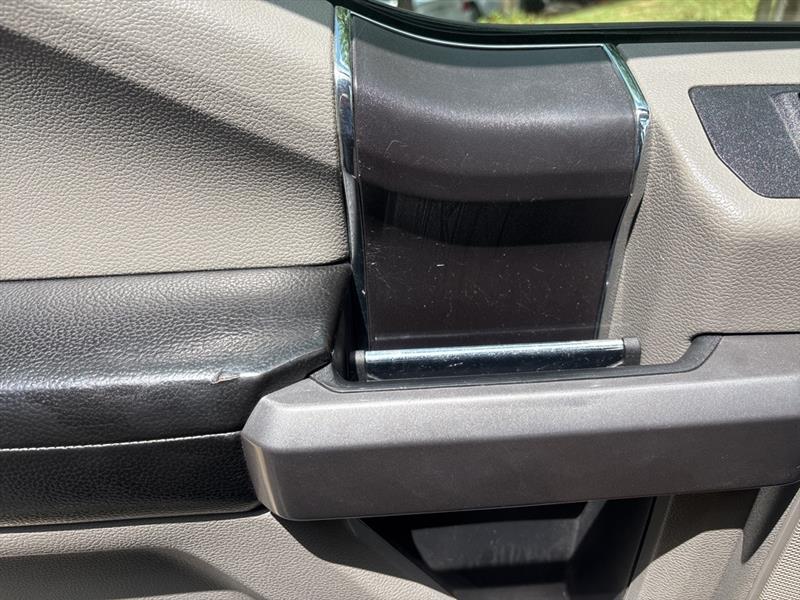 Ford F-150 XLT SuperCrew 6.5-ft. Bed 4WD 2019 Ford F-150 XLT SuperCrew 6.5-ft. Bed 4WD 2019