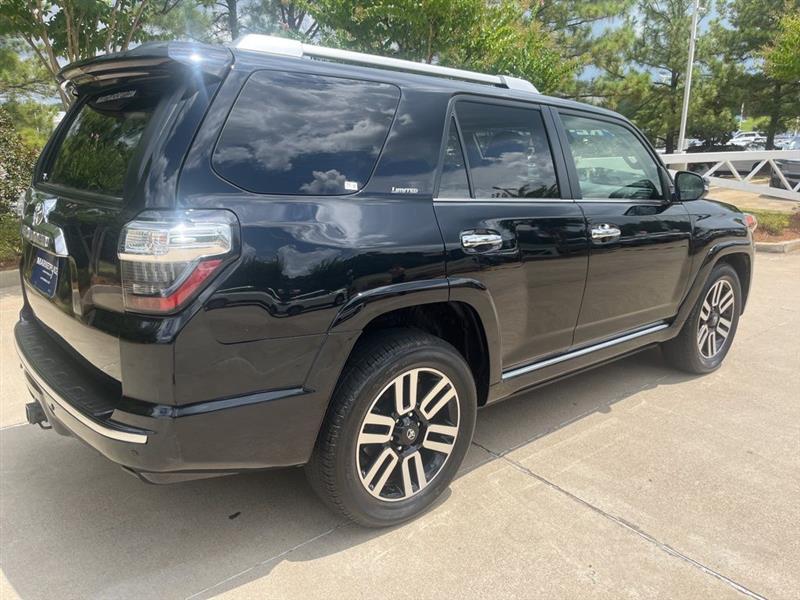 Toyota 4Runner Limited 2WD 2023