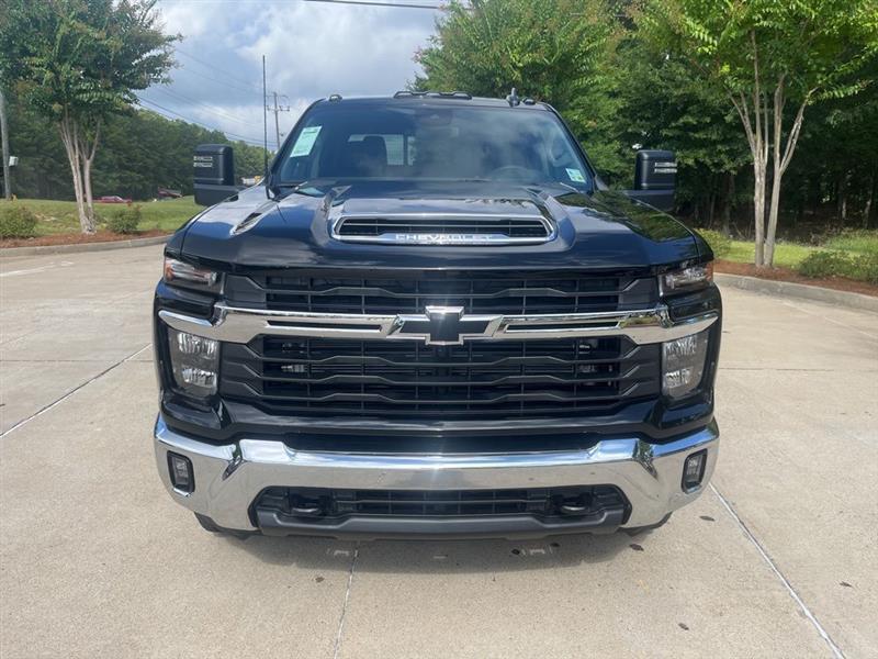 Chevrolet Silverado 2500HD LT Crew Cab Long Box 4WD 2025