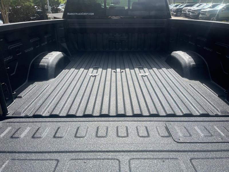 Chevrolet Silverado 2500HD LT Crew Cab Long Box 4WD 2025