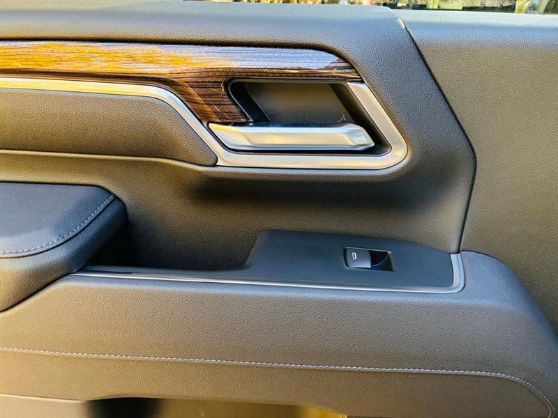 Chevrolet Silverado 2500HD LT Crew Cab Long Box 4WD 2025