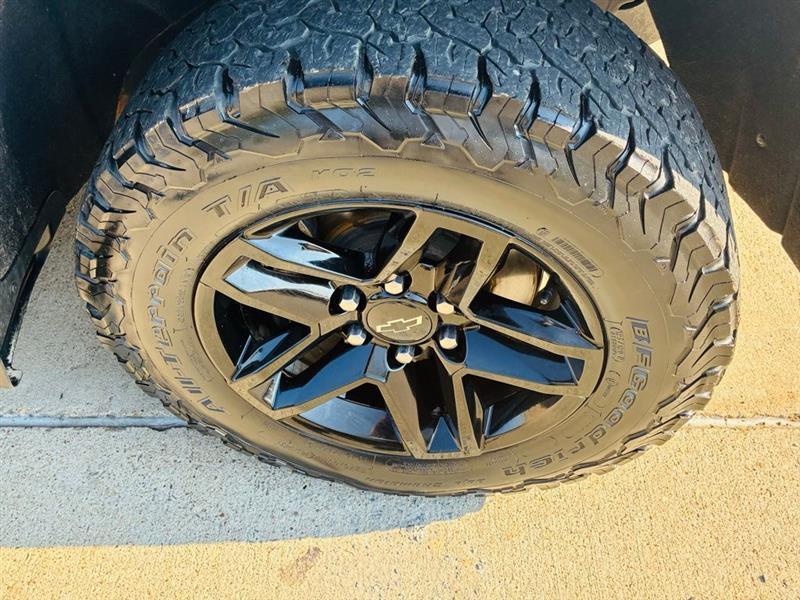 Chevrolet Silverado 1500 Limited LT Trail Boss Crew Cab 4WD 2022