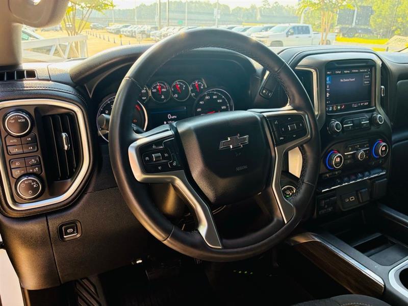 Chevrolet Silverado 1500 Limited LT Trail Boss Crew Cab 4WD 2022