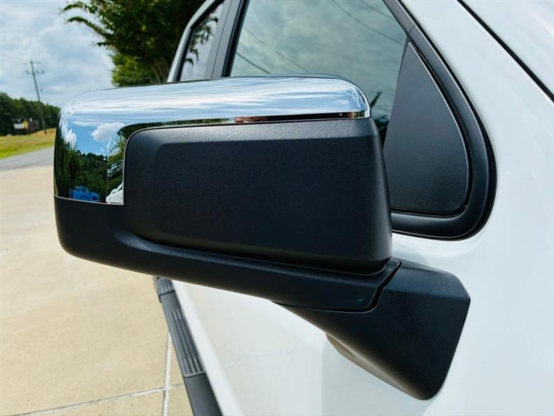 Chevrolet Silverado 1500 LT Crew Cab 4WD 2025