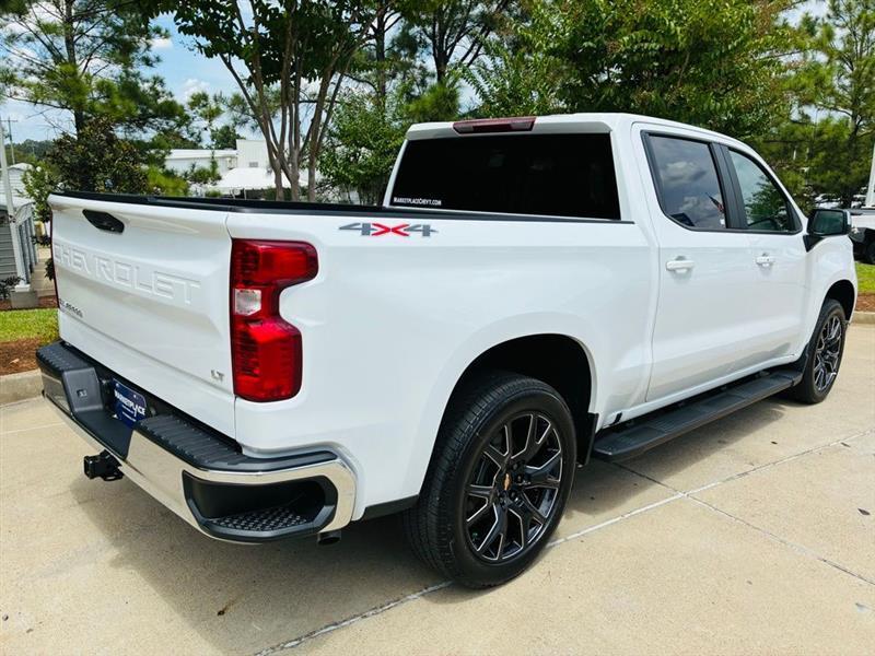 Chevrolet Silverado 1500 LT Crew Cab 4WD 2025