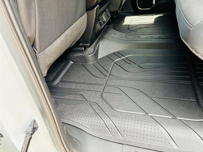 Chevrolet Silverado 1500 LT Crew Cab 4WD 2025