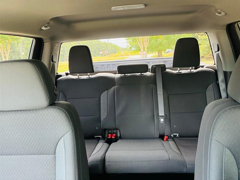 Chevrolet Silverado 1500 LT Crew Cab 4WD 2025