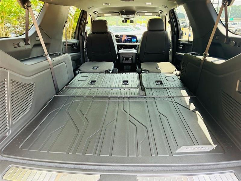 Chevrolet Suburban Premier 2025