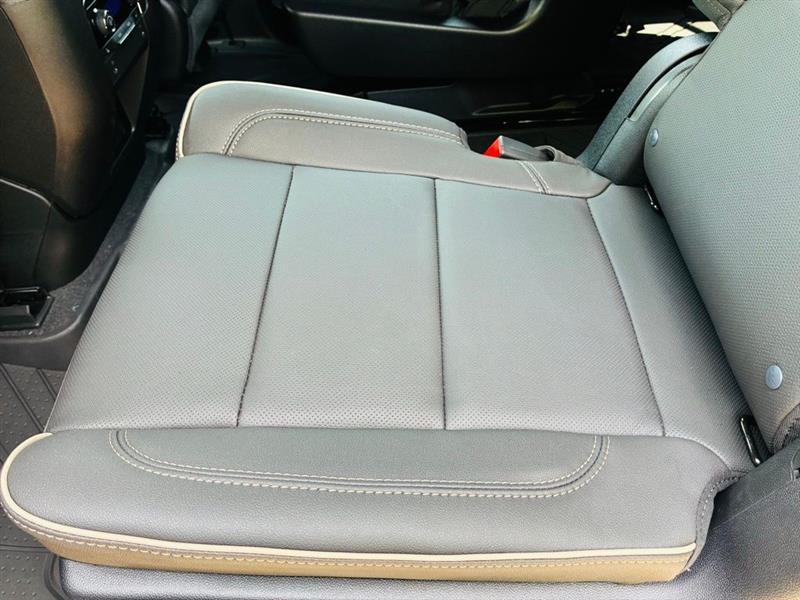 Chevrolet Suburban Premier 2025