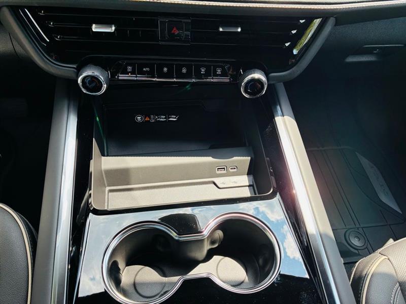 Chevrolet Suburban Premier 2025