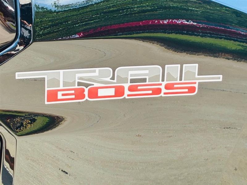 Chevrolet Colorado Trail Boss Crew Cab 4WD 2026