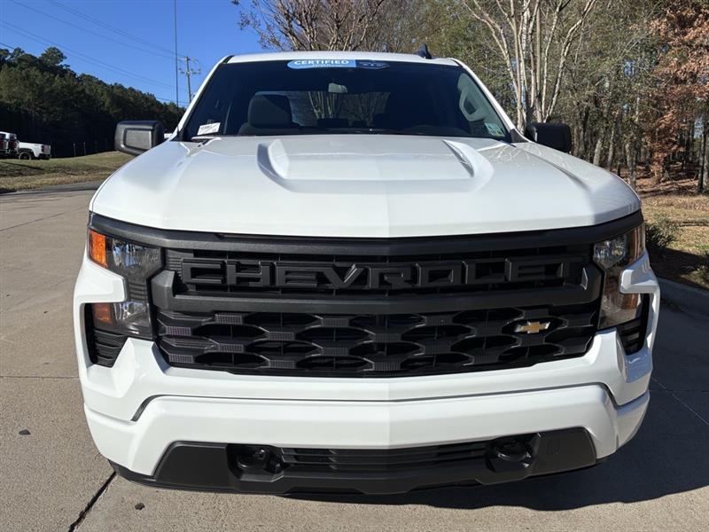 Chevrolet Silverado 1500 Custom Crew Cab 4WD 2026