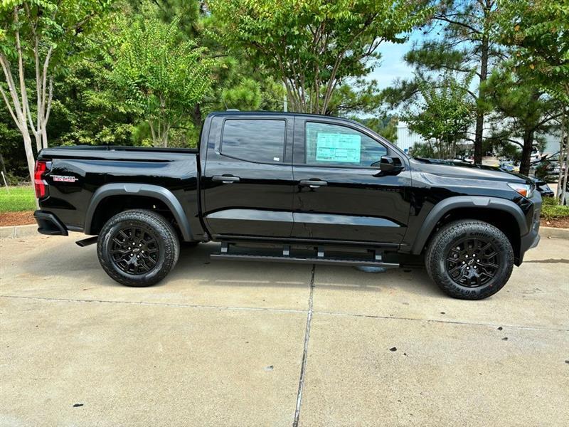 Chevrolet Colorado Trail Boss Crew Cab 4WD 2026