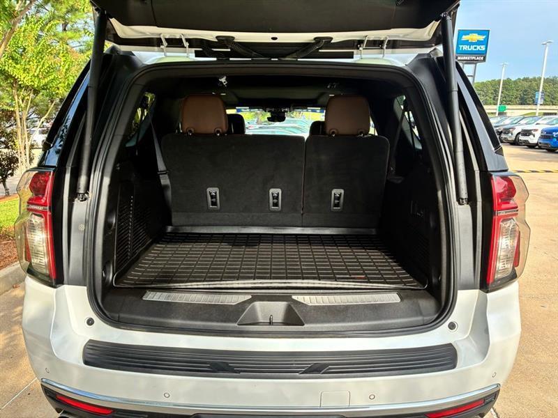 Chevrolet Suburban High Country 4WD 2023