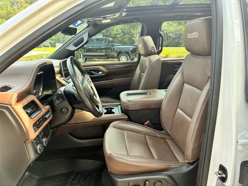 Chevrolet Suburban High Country 4WD 2023