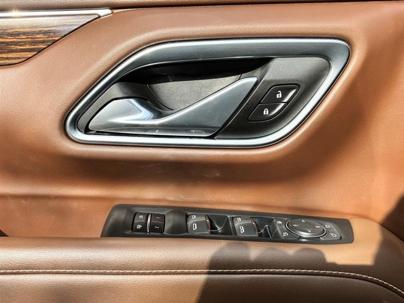 Chevrolet Suburban High Country 4WD 2023