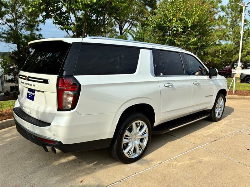 Chevrolet Suburban High Country 4WD 2023