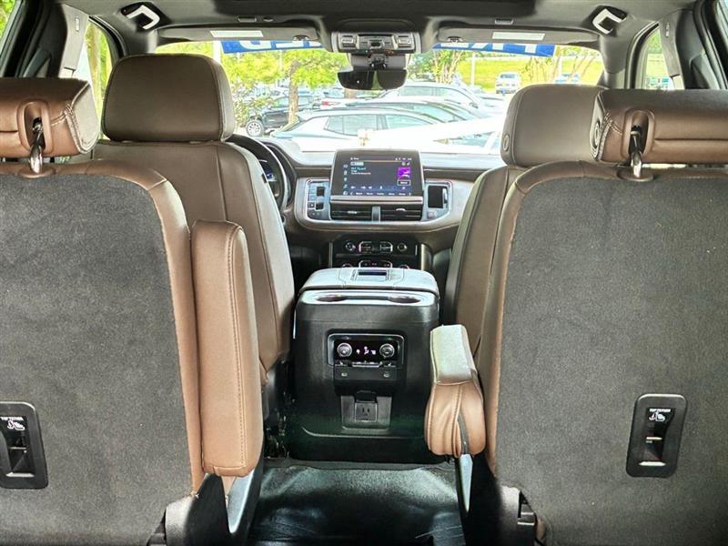 Chevrolet Suburban High Country 4WD 2023