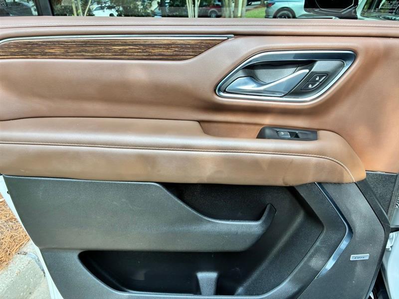 Chevrolet Suburban High Country 4WD 2023