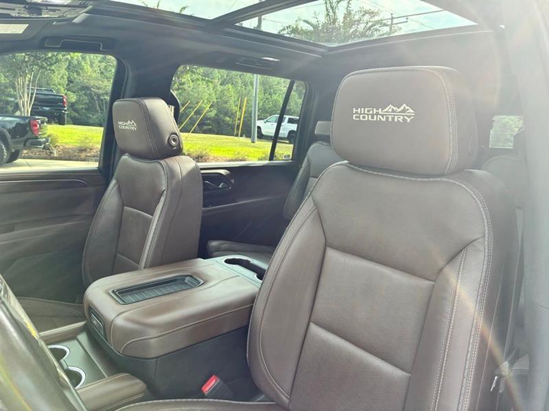 Chevrolet Suburban High Country 4WD 2023