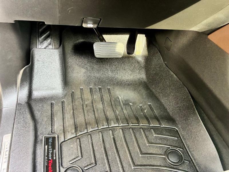 Chevrolet Suburban High Country 4WD 2023