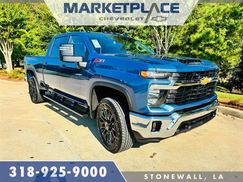 2026 Chevrolet Silverado 2500HD LT Crew Cab Long Box 4WD