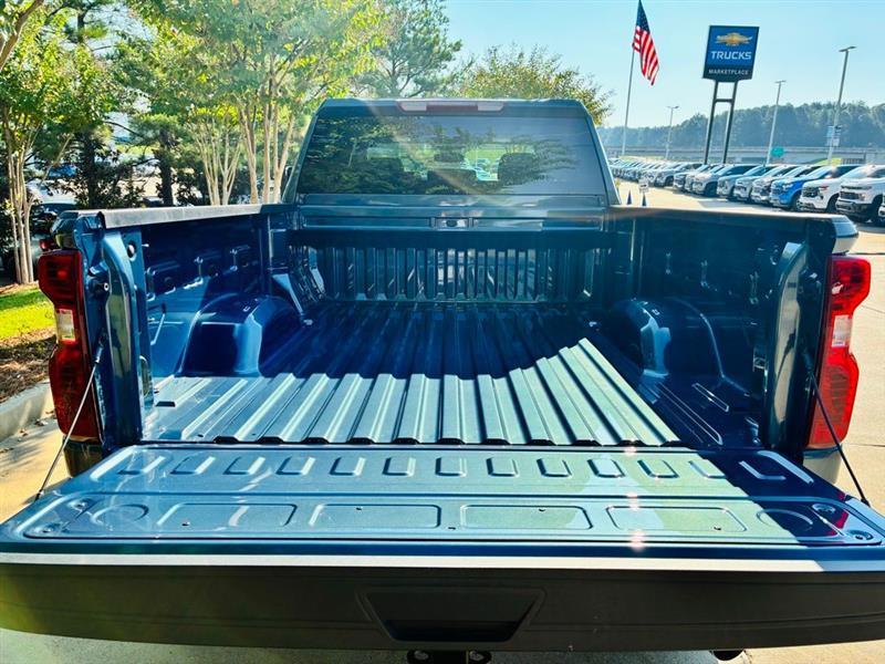 Chevrolet Silverado 2500HD LT Crew Cab Long Box 4WD 2026