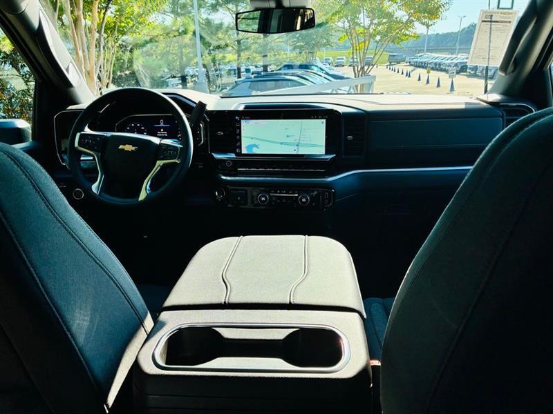 Chevrolet Silverado 2500HD LT Crew Cab Long Box 4WD 2026