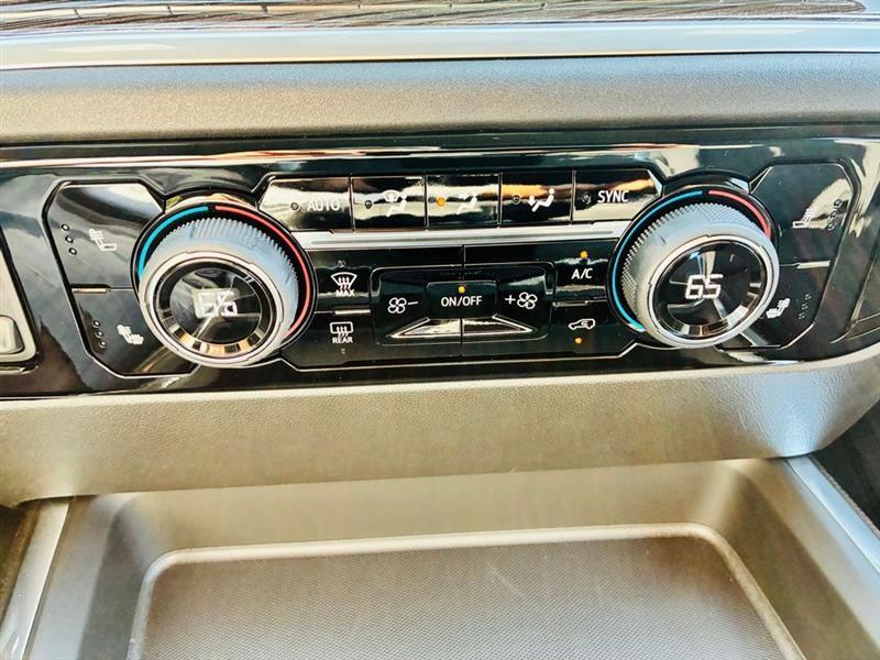 Chevrolet Silverado 2500HD LT Crew Cab Long Box 4WD 2026