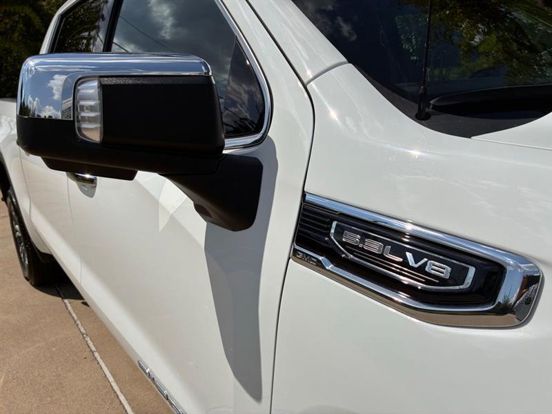 GMC Sierra 1500 SLT Crew Cab 4WD 2025