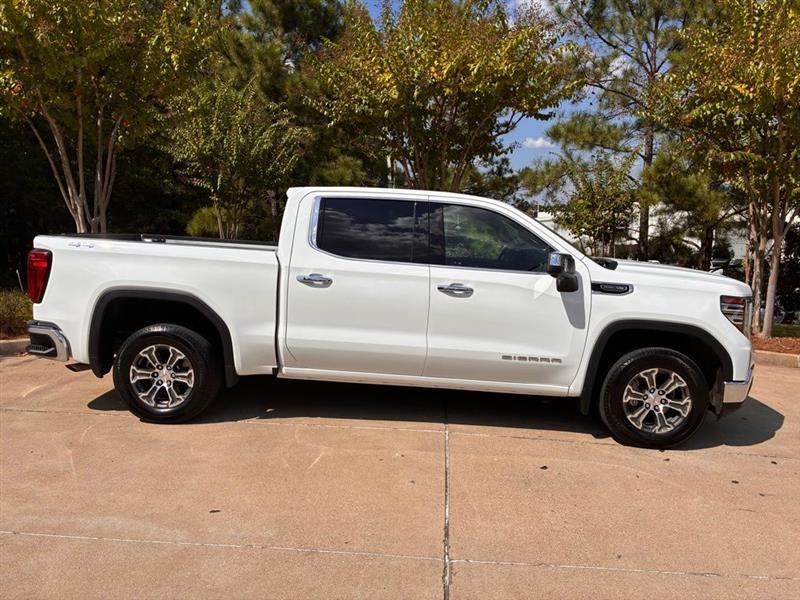 GMC Sierra 1500 SLT Crew Cab 4WD 2025