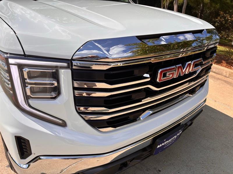GMC Sierra 1500 SLT Crew Cab 4WD 2025