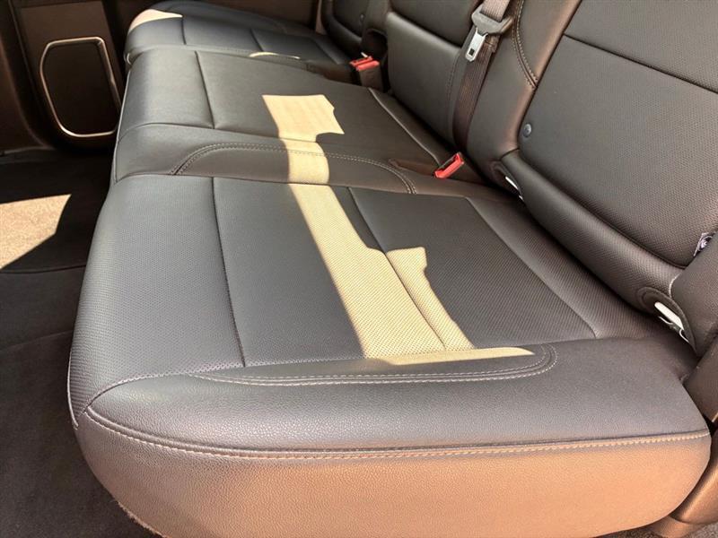 GMC Sierra 1500 SLT Crew Cab 4WD 2025