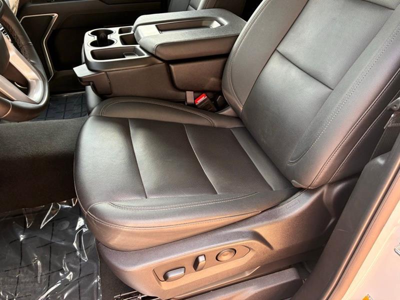 GMC Sierra 1500 SLT Crew Cab 4WD 2025